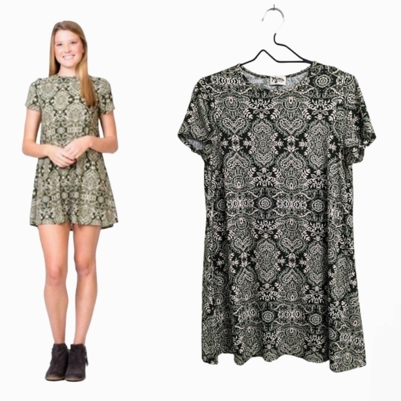 Show Me Your Mumu Green Em Mini Dress T-shirt Type Short Sleeves Loose Fit S - Picture 1 of 8